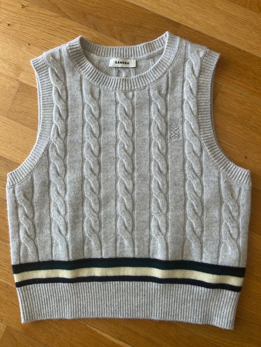 Sandro Maglioni & Felpe: Débardeur Sandro cachemire - Taille 1 – Usato da Solothurn venduto da MO_C23