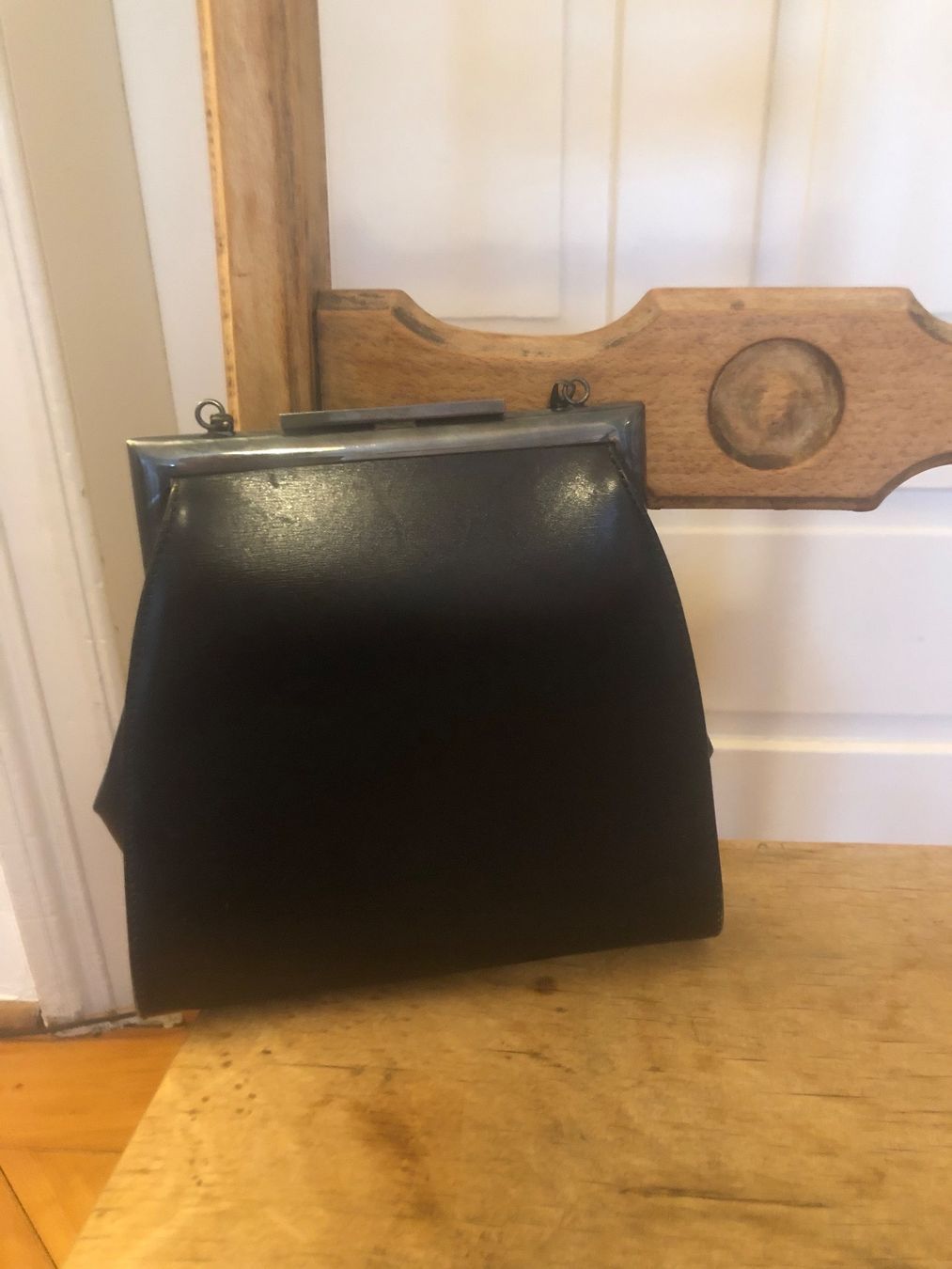 Joop Borse da donna: Schwarze Handtasche aus Leder – Usato da Zürich venduto da Hoernli123