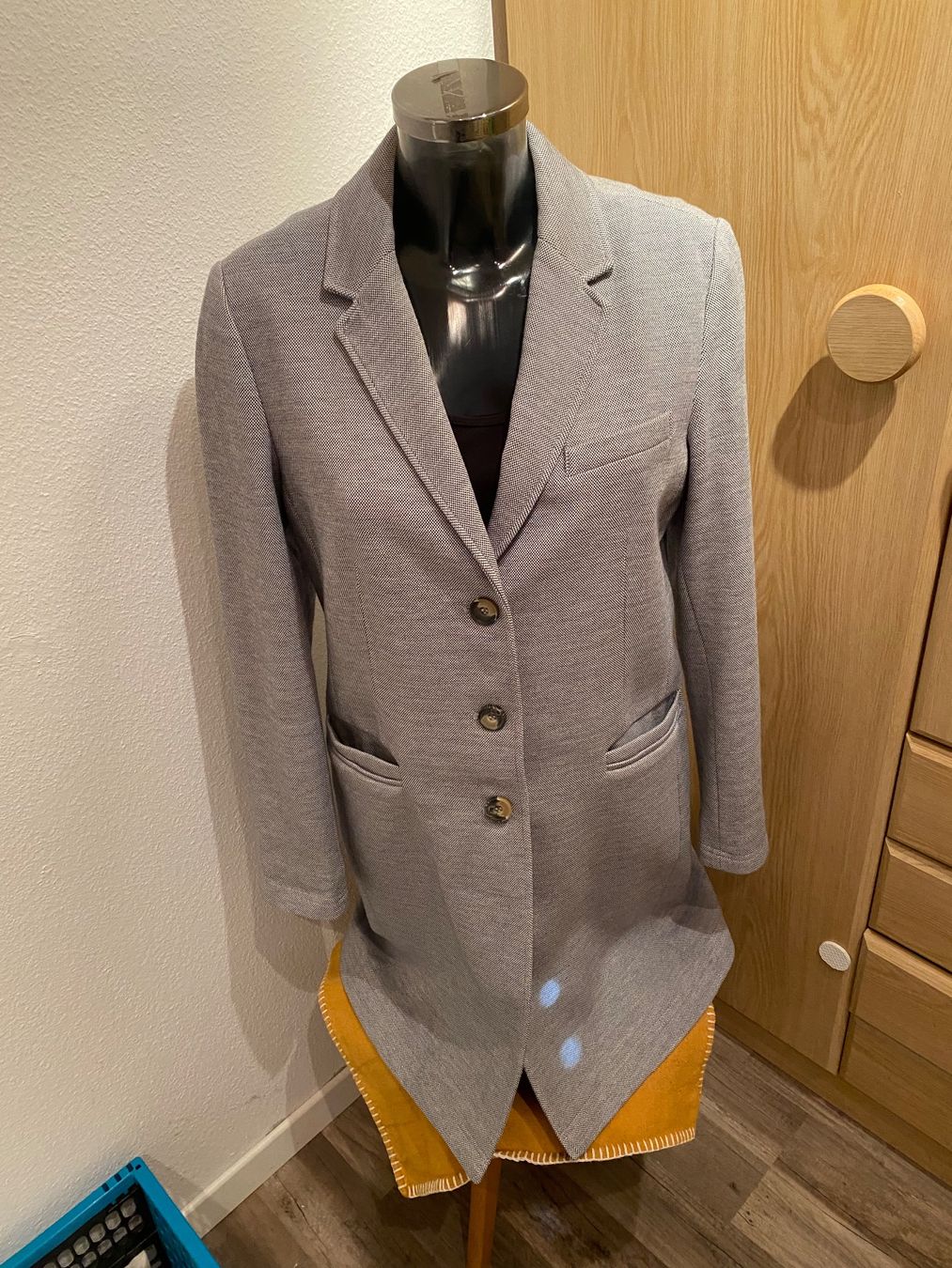 Opus Giacche: OPUS Longjacke Grösse 40 – Usato da Allenwinden venduto da Obalu