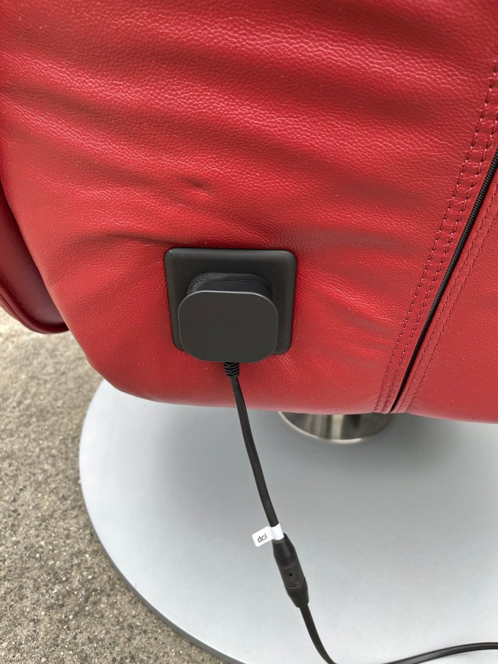 Himolla Sessel: Elektrischer Sessel HIMOLLA fauteuil électrique – Gebraucht aus Cortaillod von Stoeff06 3