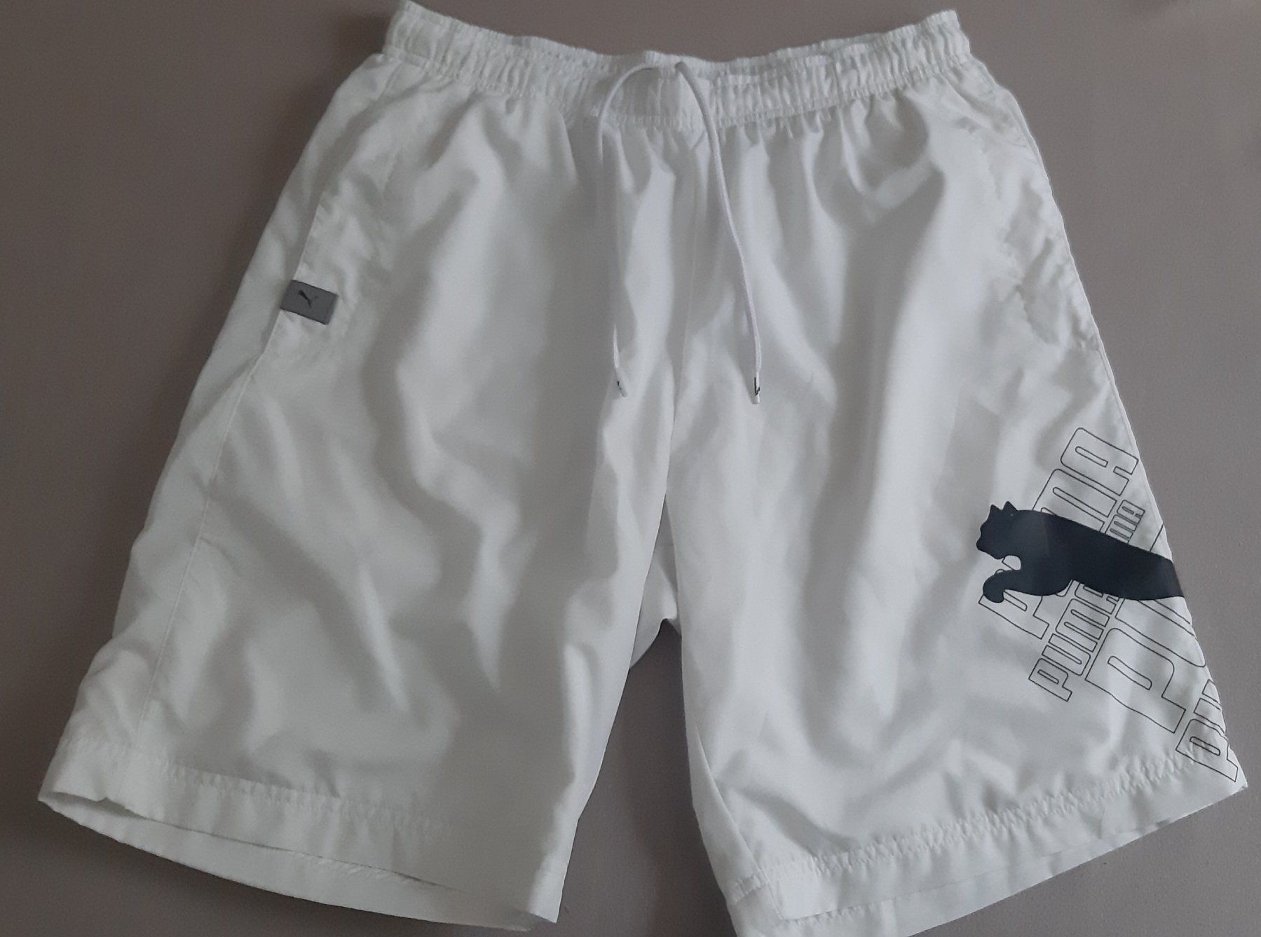 Puma Pantaloni: PUMA  Gr. S – Nuovo (secondo la descrizione) da Zürich venduto da Venecia25