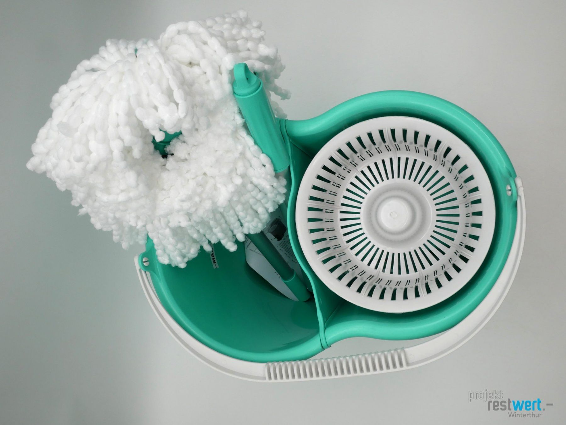 Sonstige Reinigungsgeräte: CLEANMAXX  Power Wischmopp-Set inkl. Eimer – Neu (gemäss Beschreibung) aus Winterthur von Restwert_Winterthur 1