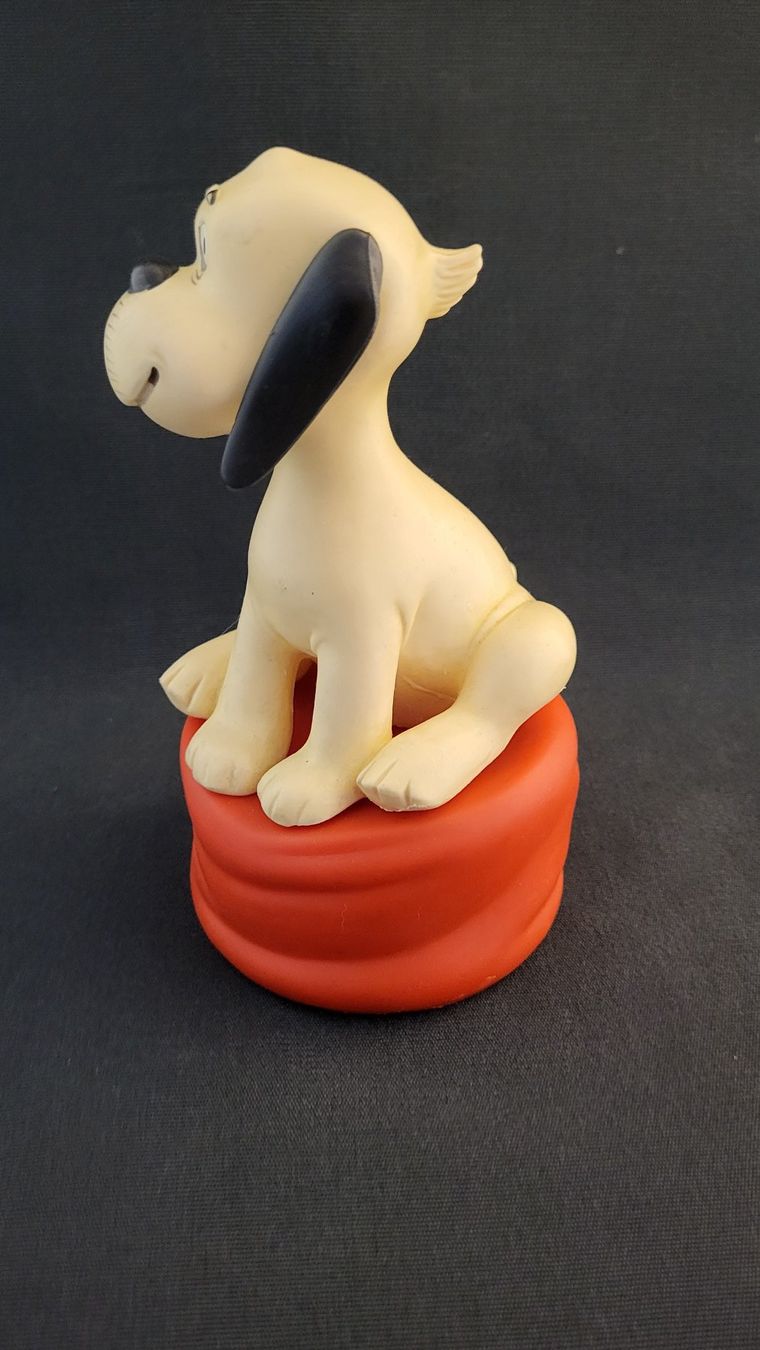 Statuette: Vintage Goebel Loriot-Figur WUM – Usato da Basel venduto da spinne02 2