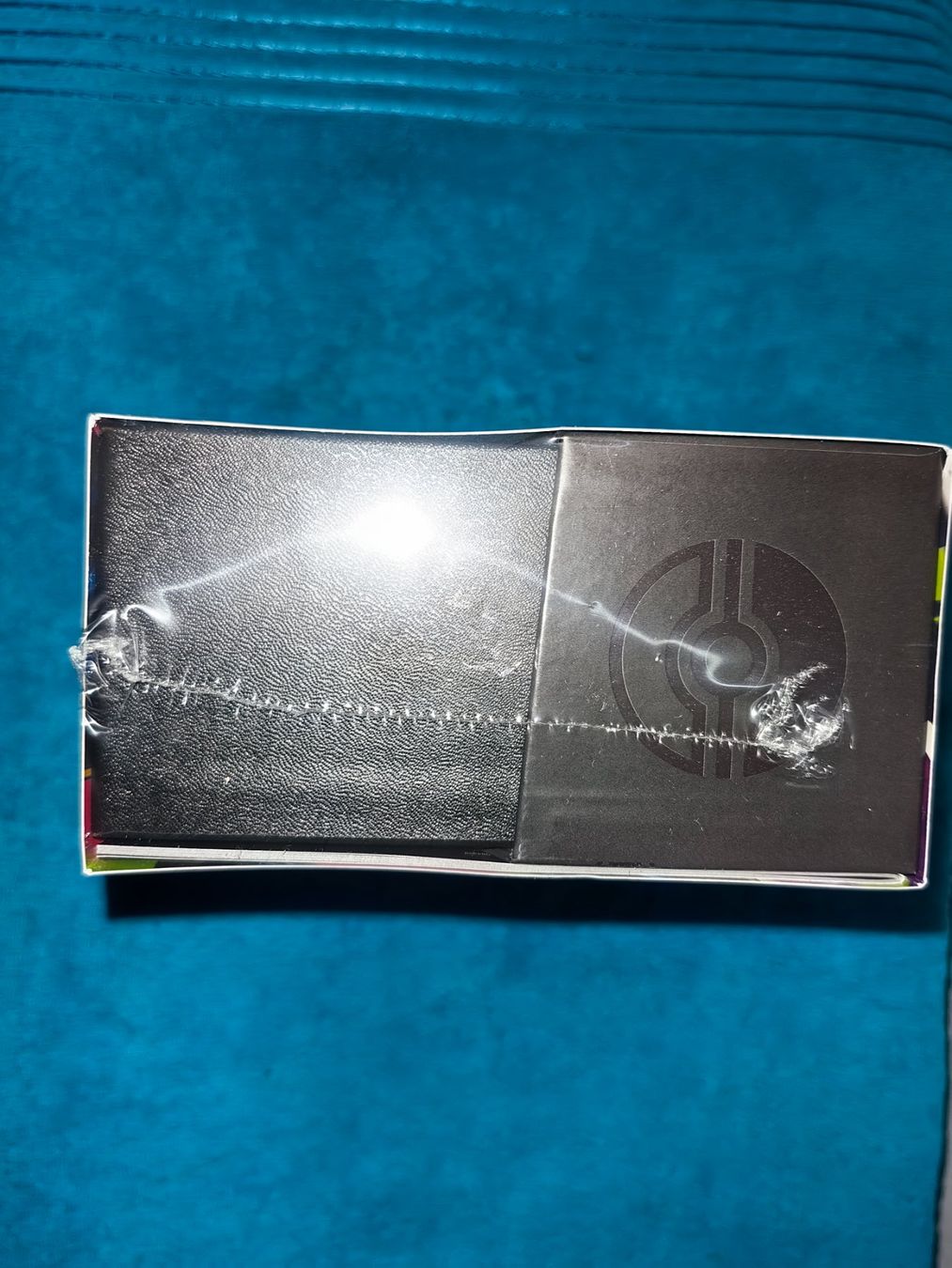 Pokémon Sammelbilder & Trading cards: Pitch black elite trainer box – Neu und originalverpackt aus Dübendorf von Exory 3