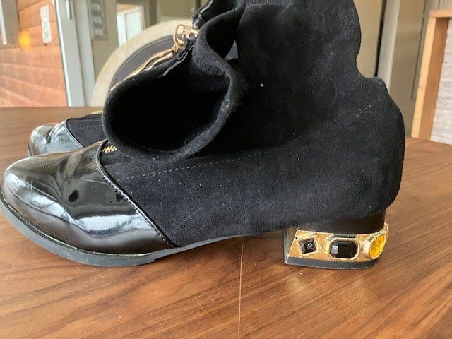 Scarpe da donna: stieflette gr. 41 mit strass-steinen bei absatz – Usato da Schwarzenberg LU venduto da kindler007 6