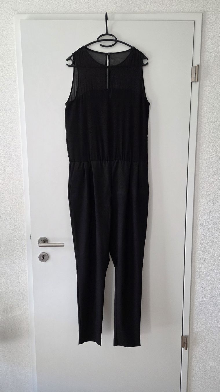 Zara Tute: Zara Jumpsuit schwarz – Usato da Winznau venduto da Lauralavera1