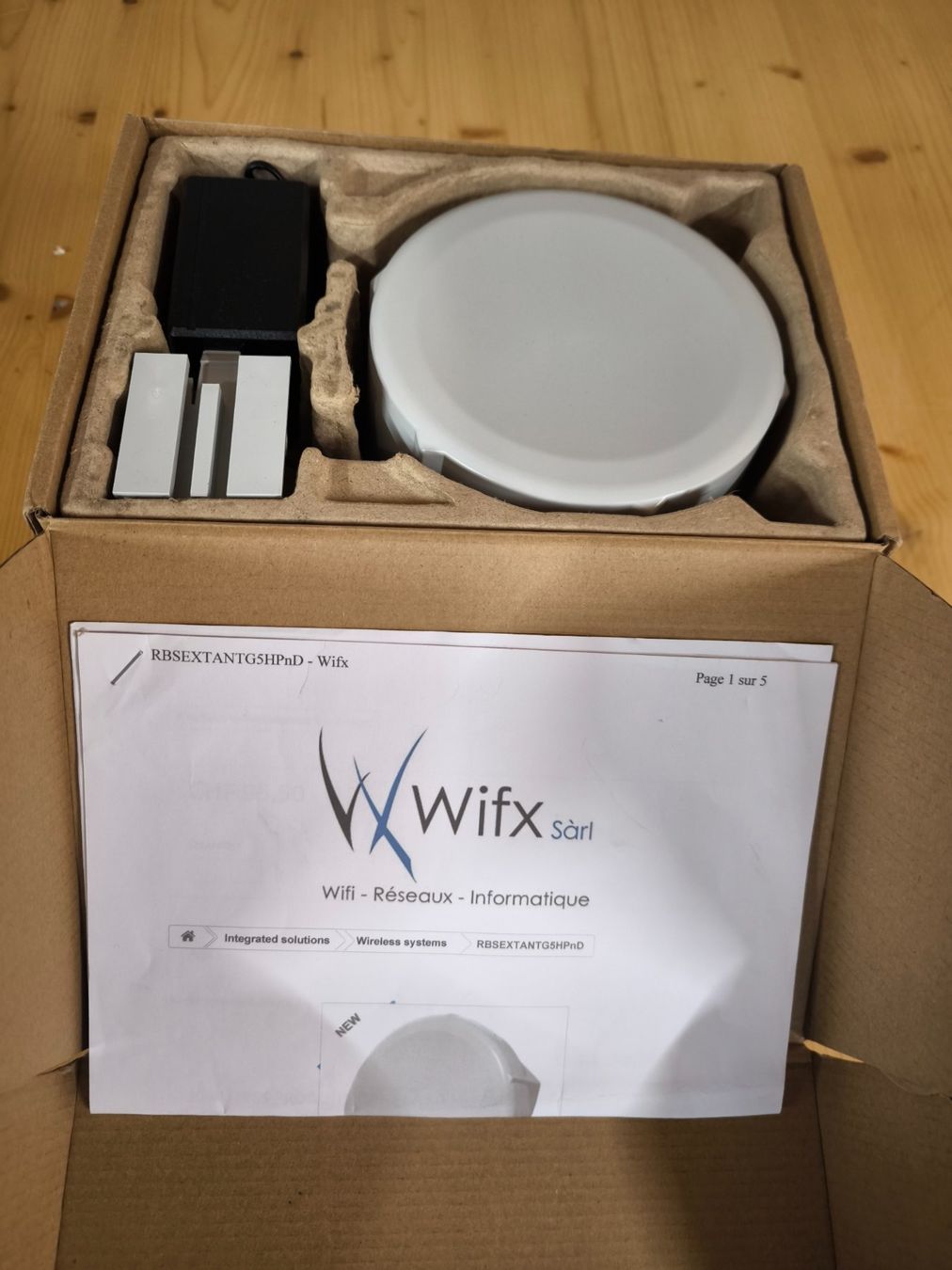 Mikrotik Modem & Router: 1 router MikroTik SXT – Nuovo e nell'imballaggio originale da Bulle venduto da Colo