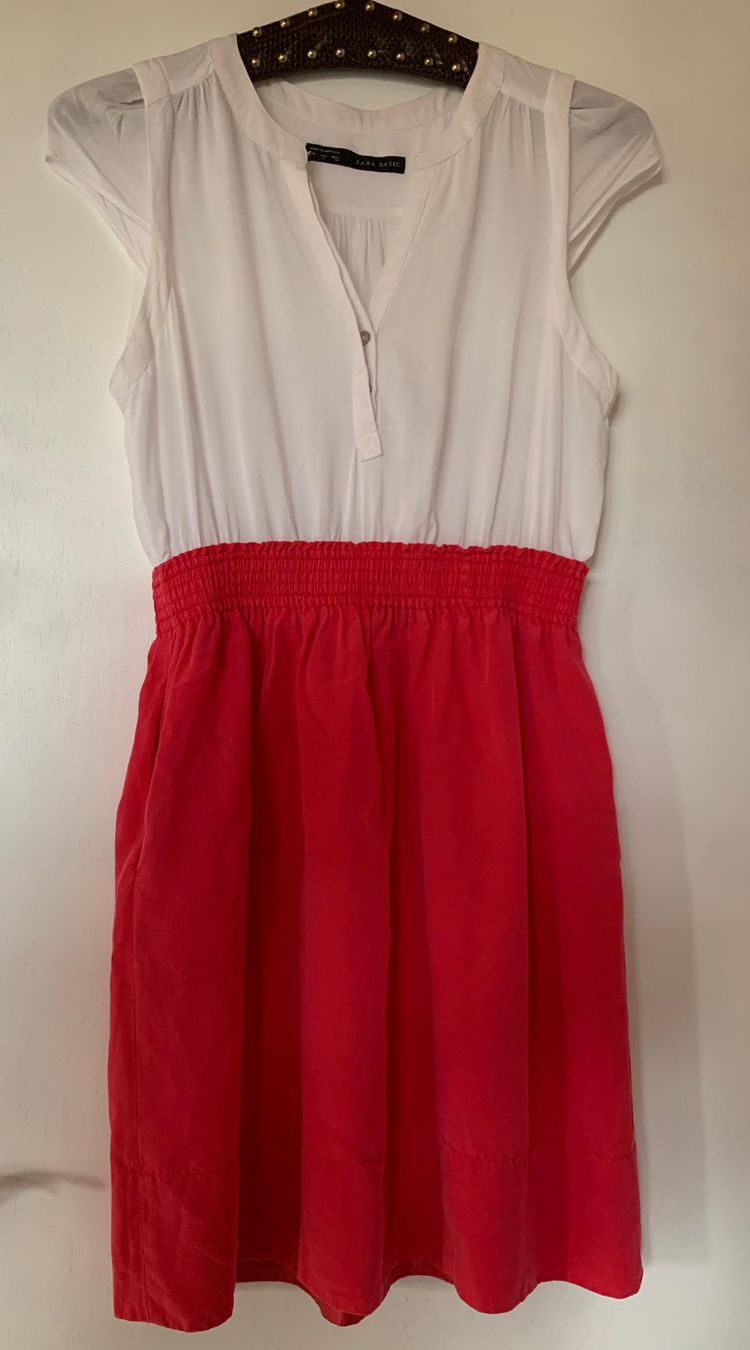 Vestiti: Robe d'été ZARA taille S – Usato da Dompierre FR venduto da fat_xth5 5
