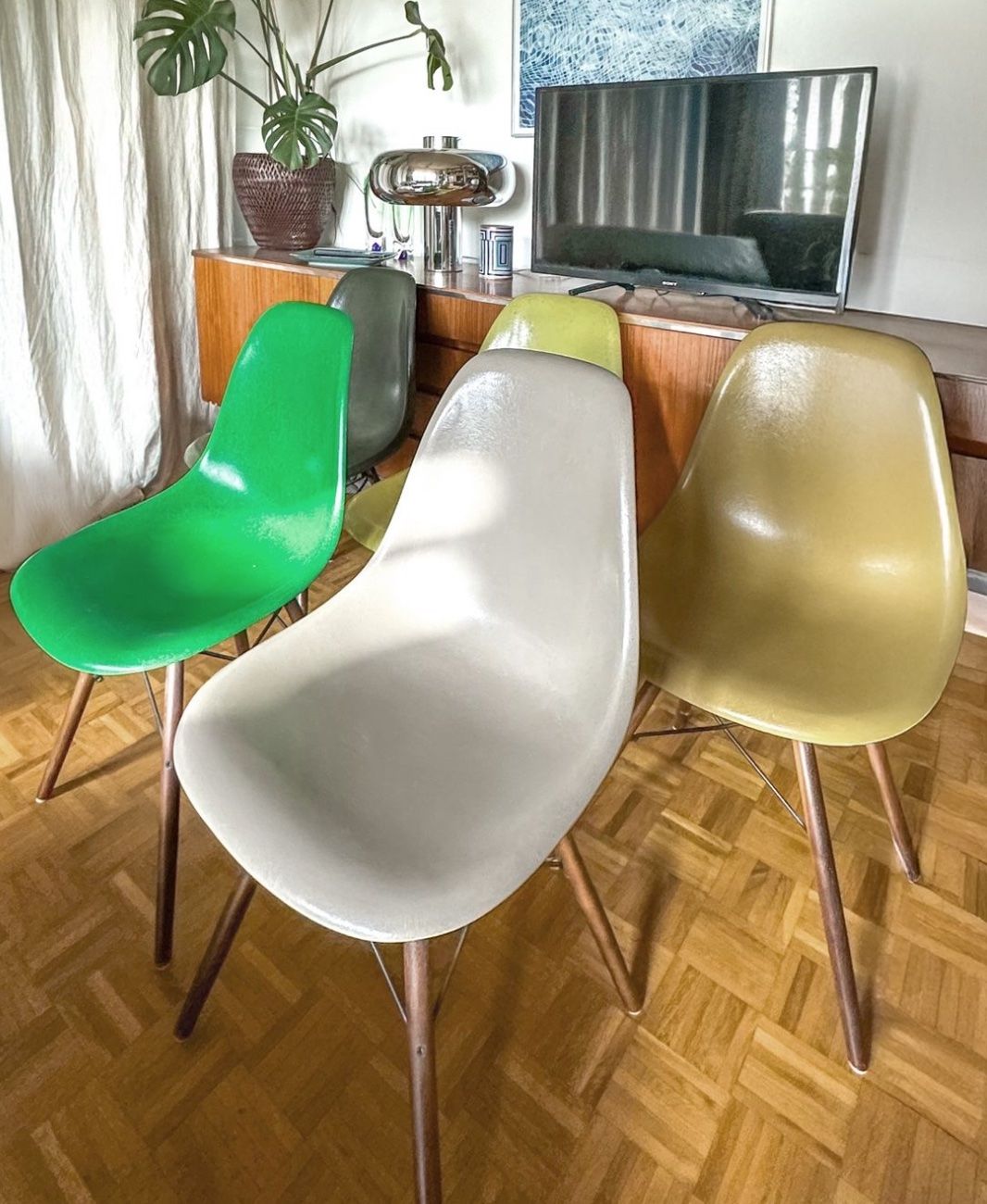 Herman Miller Chaises: CHAISE EAMES – D'occasion à Genève par NEWGVA 3