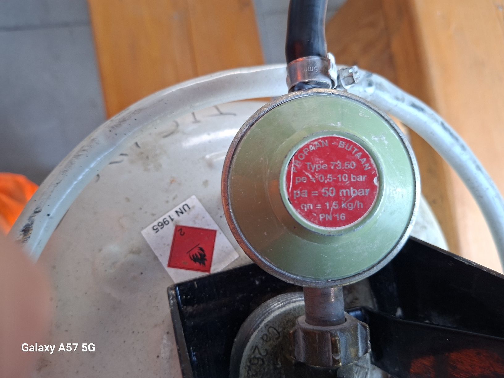 Heizgeräte: Chauffage à gaz à rayonnement  – Gebraucht aus Tavannes von saca70 6