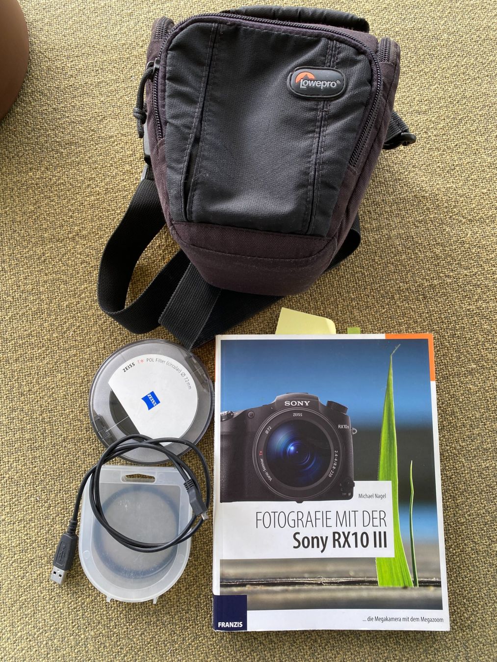 Sony Fotocamera: Sony RX 10M3 (Bridgekamera) – Usato da Alpnach Dorf venduto da Jakoberg 1