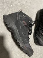 Salomon Gore-Tex Hiking Shoes – EU 40 – Black
