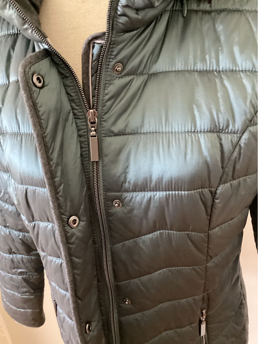 Peter Hahn Vestes: Peter Hahn, Damensteppjacke, Gr. 38 – D'occasion à Salenstein par Esprit57 2