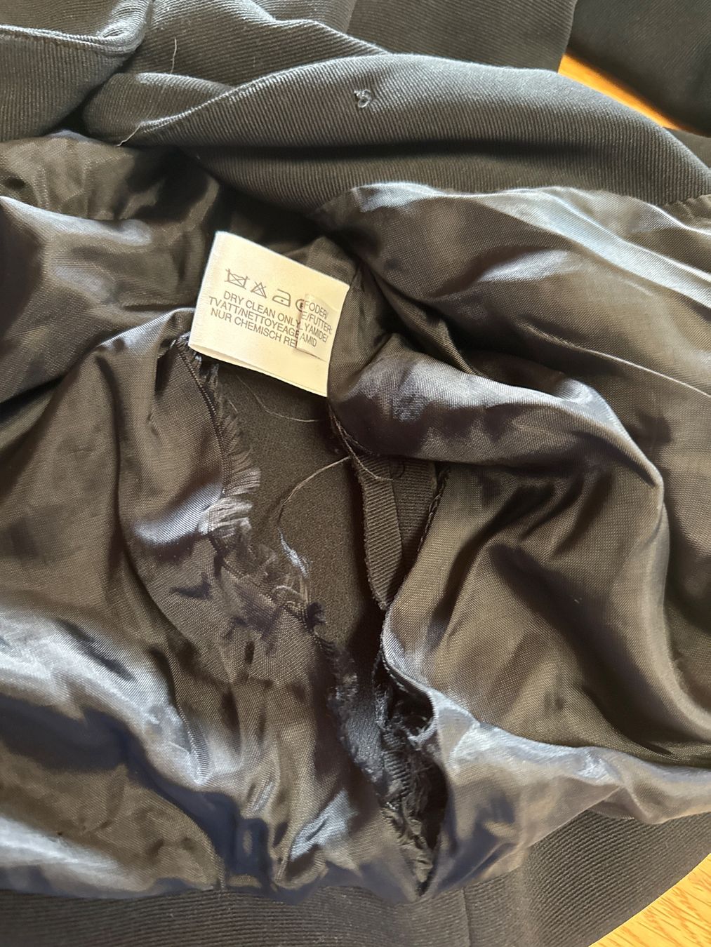 H&M Vestes: Blazer Gr. 40 von H&M – Défectueux à Auenstein par moin. 4