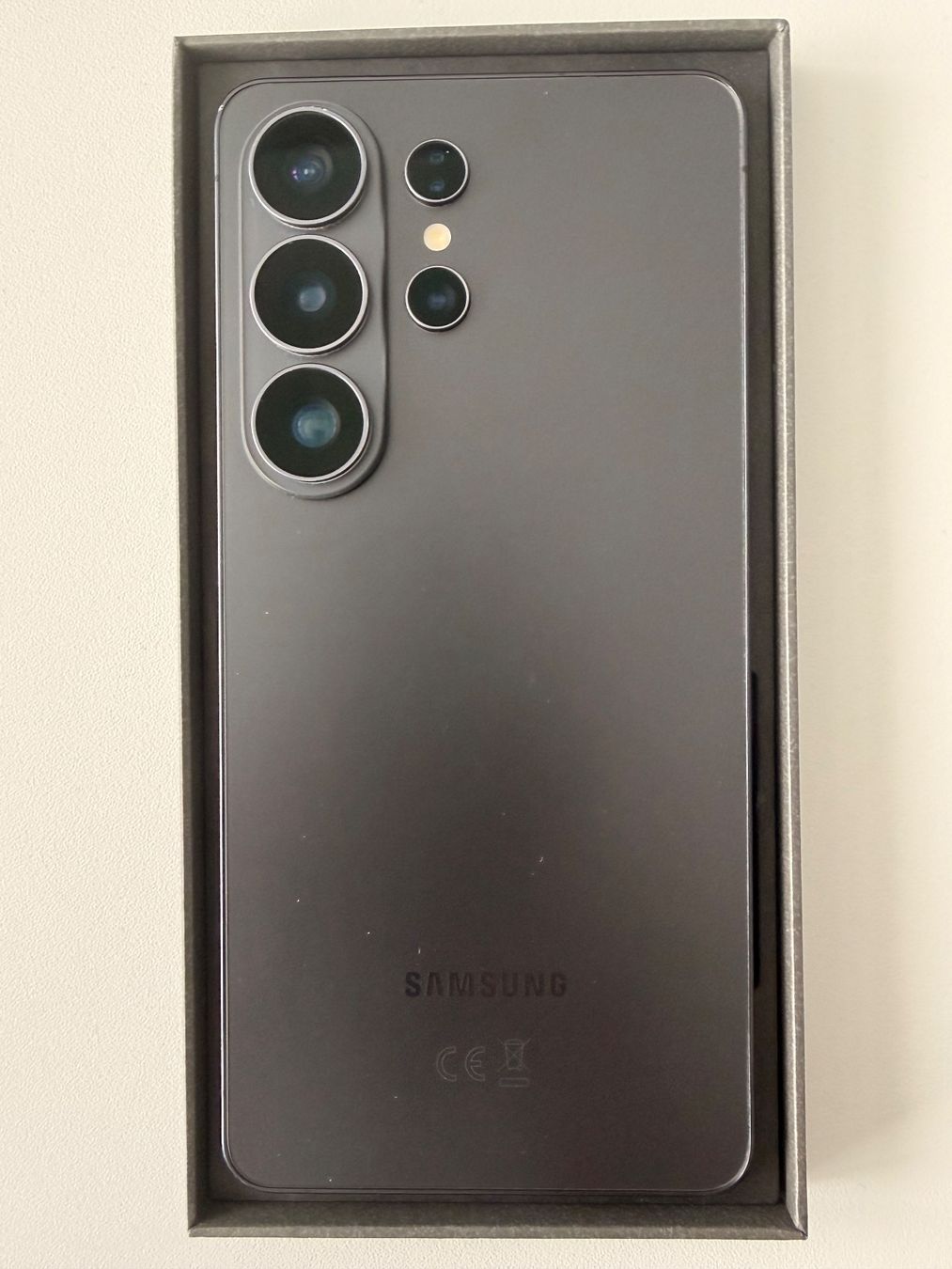 Samsung Portables: Samsung Galaxy S26 Ultra – Neuf (Voir description) à Lyss par flow_wolf