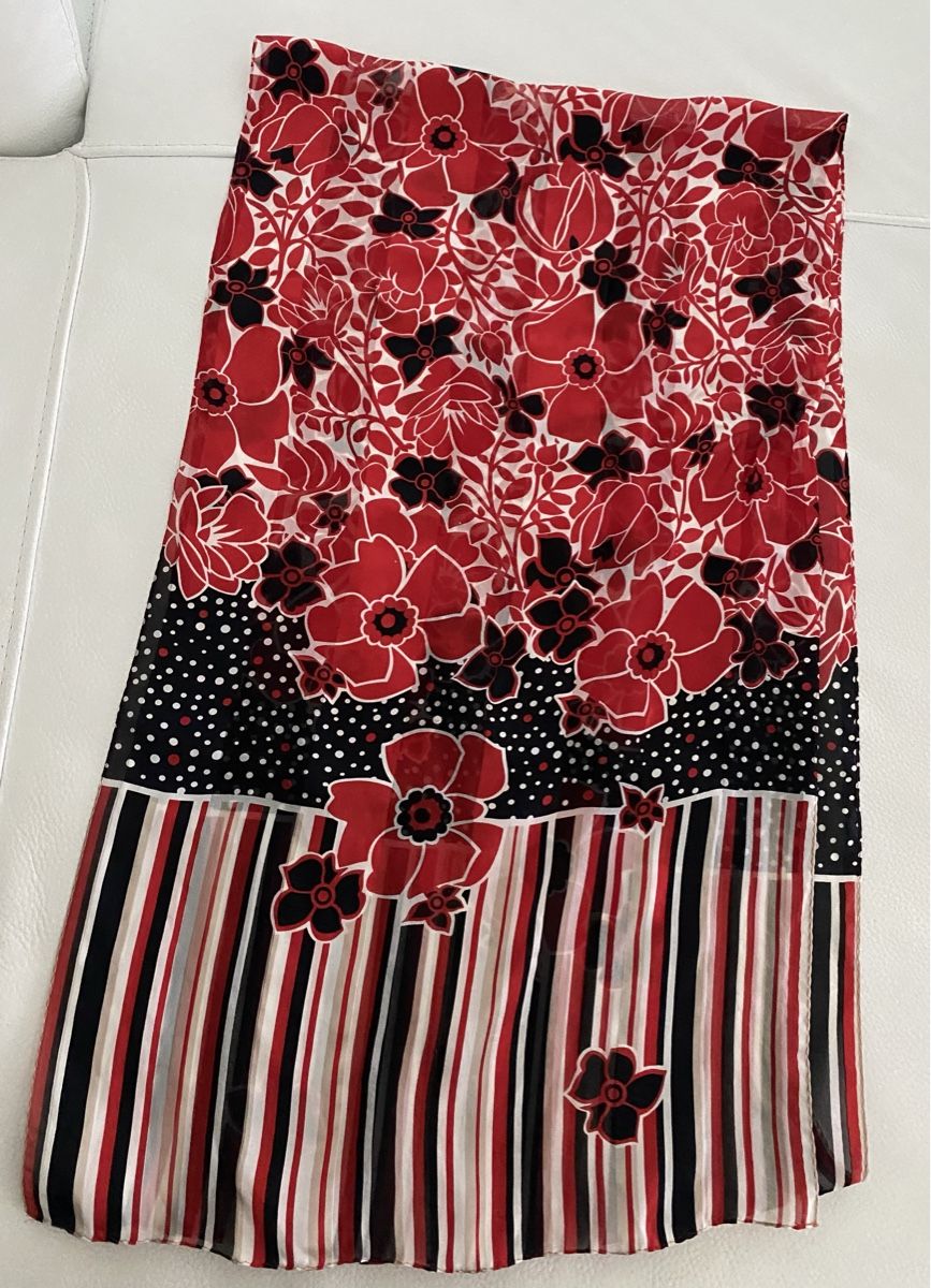 Foulard & Sciarpe: Seiden Schal 🌸 – Usato da Opfikon venduto da Luis144 2
