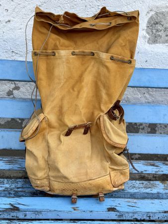 Historischer P. RUBI Sattler Meiringen – Rucksack von 1972