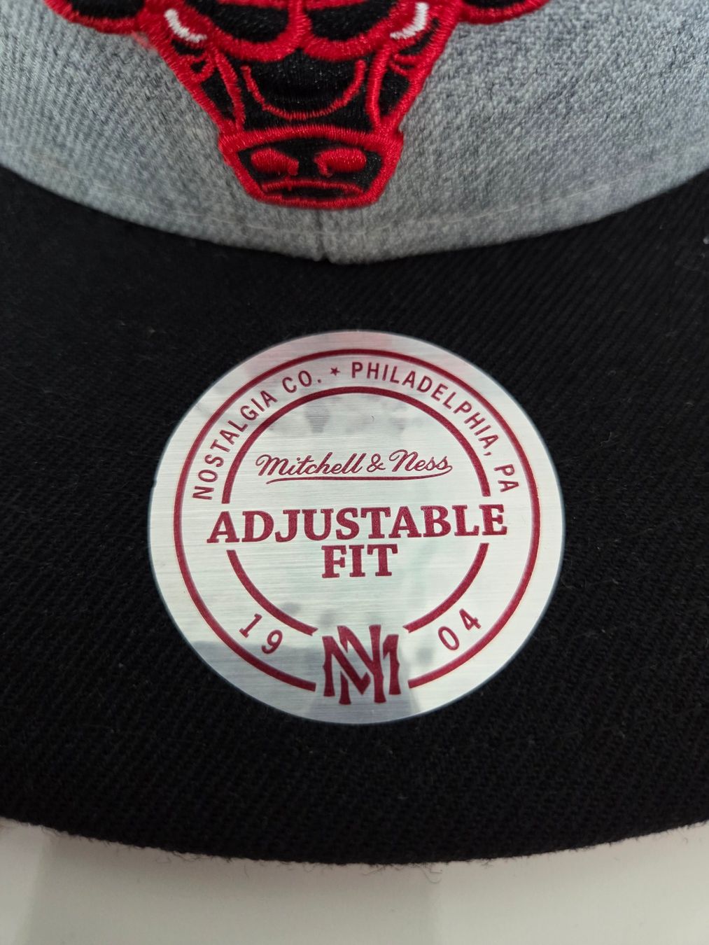 Mitchell & Ness Chapeaux, bonnets & casquettes: Mitchell & Ness Chicago Bulls Snapback Cap Wolle – D'occasion à Rothenburg par RaphiS549 1