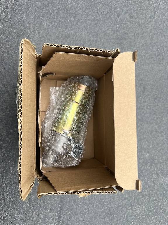 Tutti pezzi di ricambio auto: Leerlaufregelventil Vw Golf 2 16V Neu – Usato da Oberhof venduto da Janis33 3