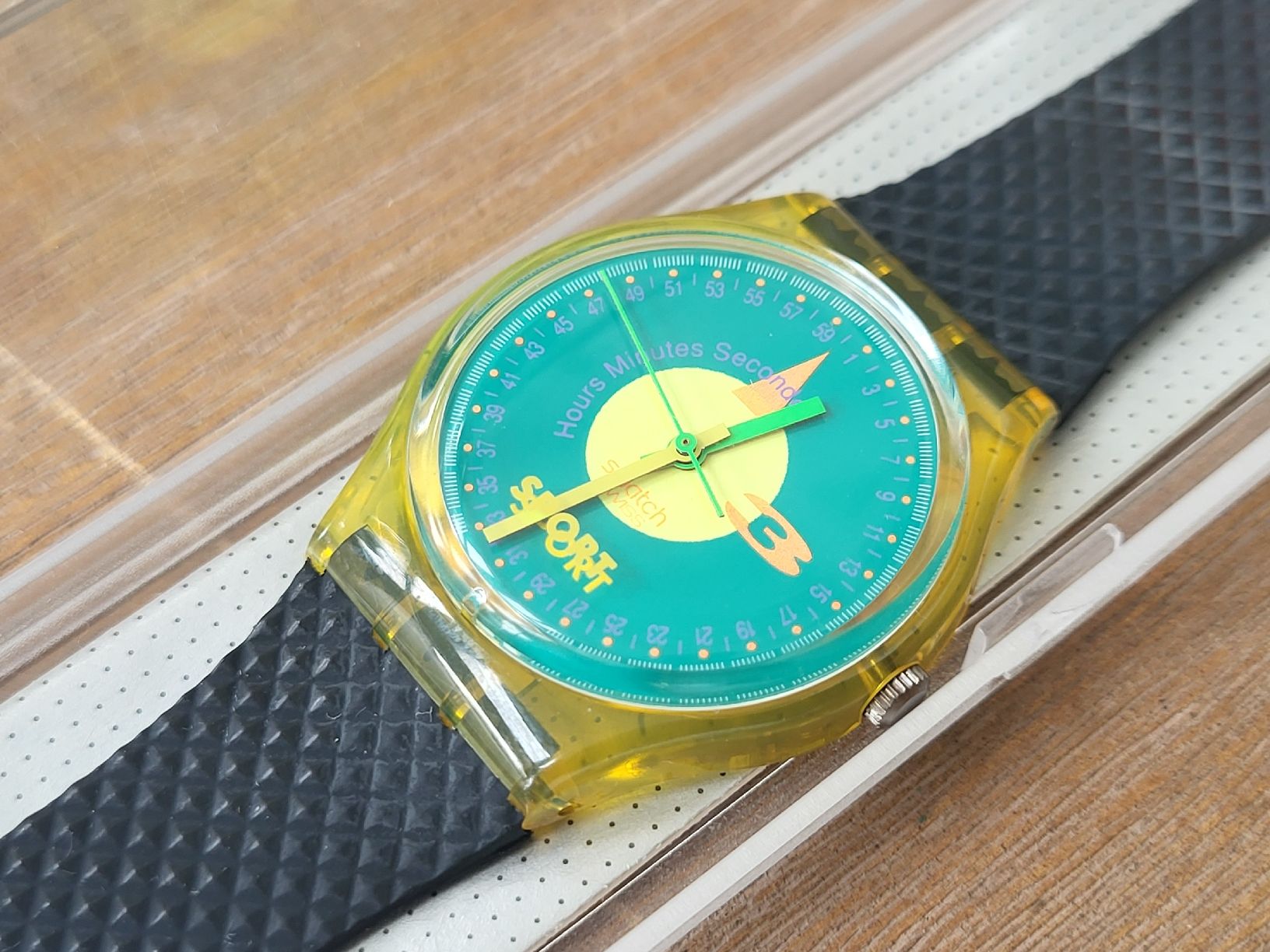Swatch Orologi: SWATCH GJ106 CHAMP NEU – Nuovo e nell'imballaggio originale da Lommiswil venduto da Fridu_C 1
