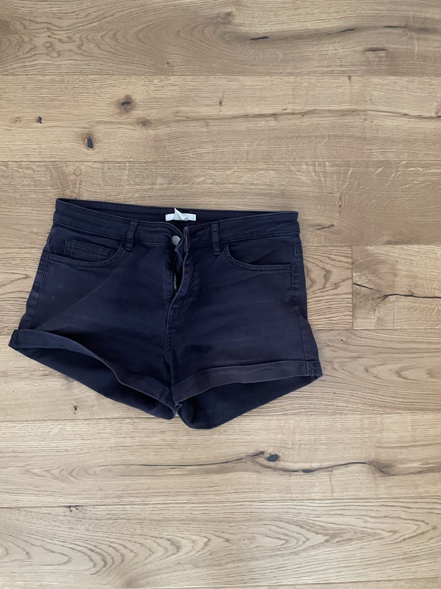 H&M Pantalons: Du kel blaue kurze Hose / Shorts – D'occasion à Teufenthal AG par kur_56