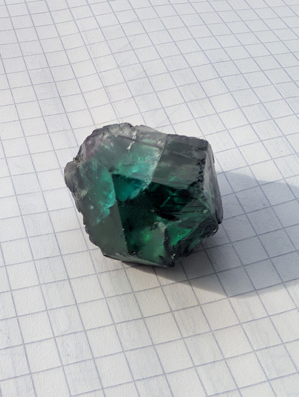Pietre preziose: 10g fluorit mit tourmalin einschlüssen  – Nuovo (secondo la descrizione) da zollikofen venduto da TOBYONE 2