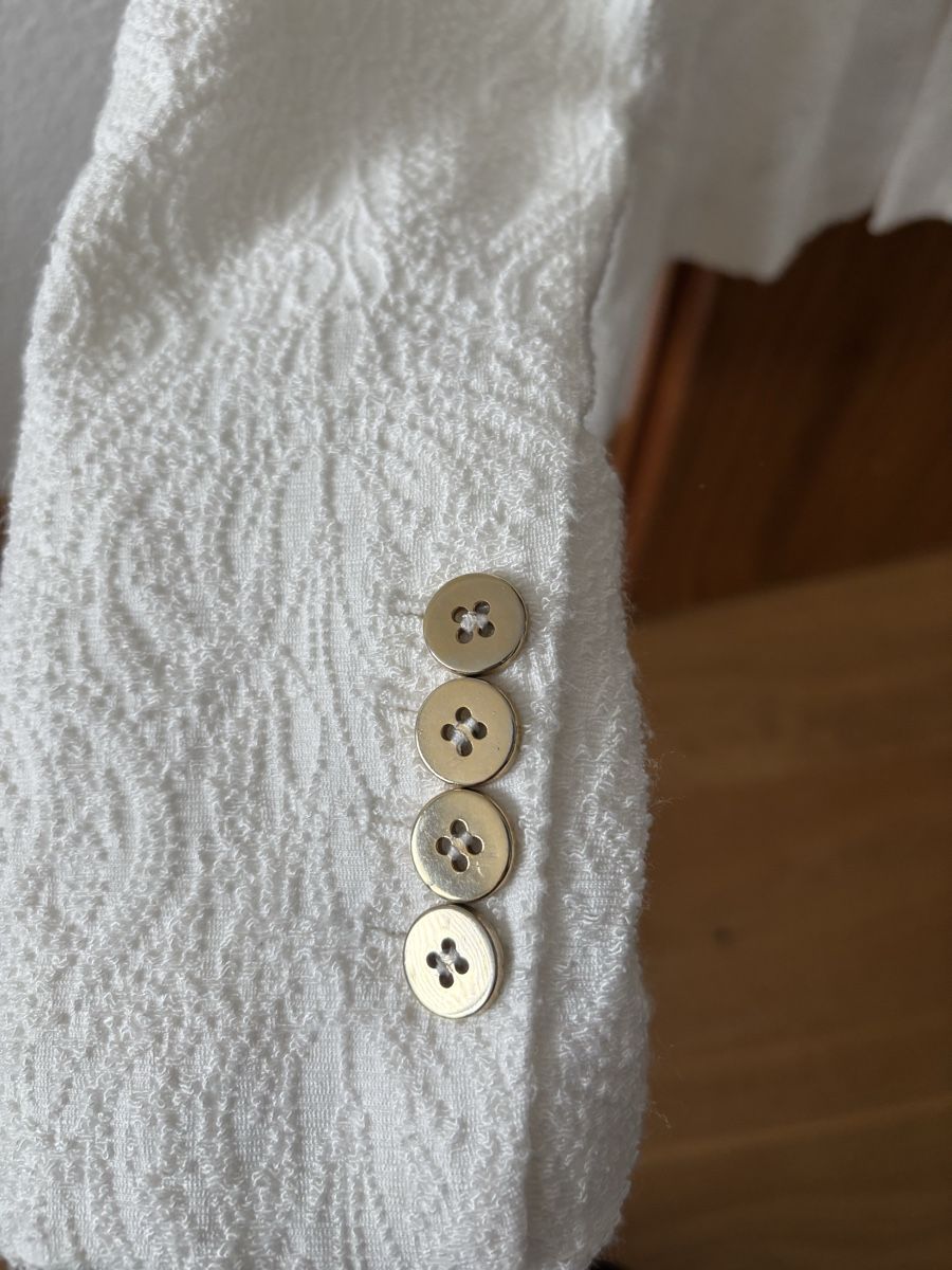 Zara Giacche: ZARA white blazer M – Usato da Windisch venduto da bymarikaa 3
