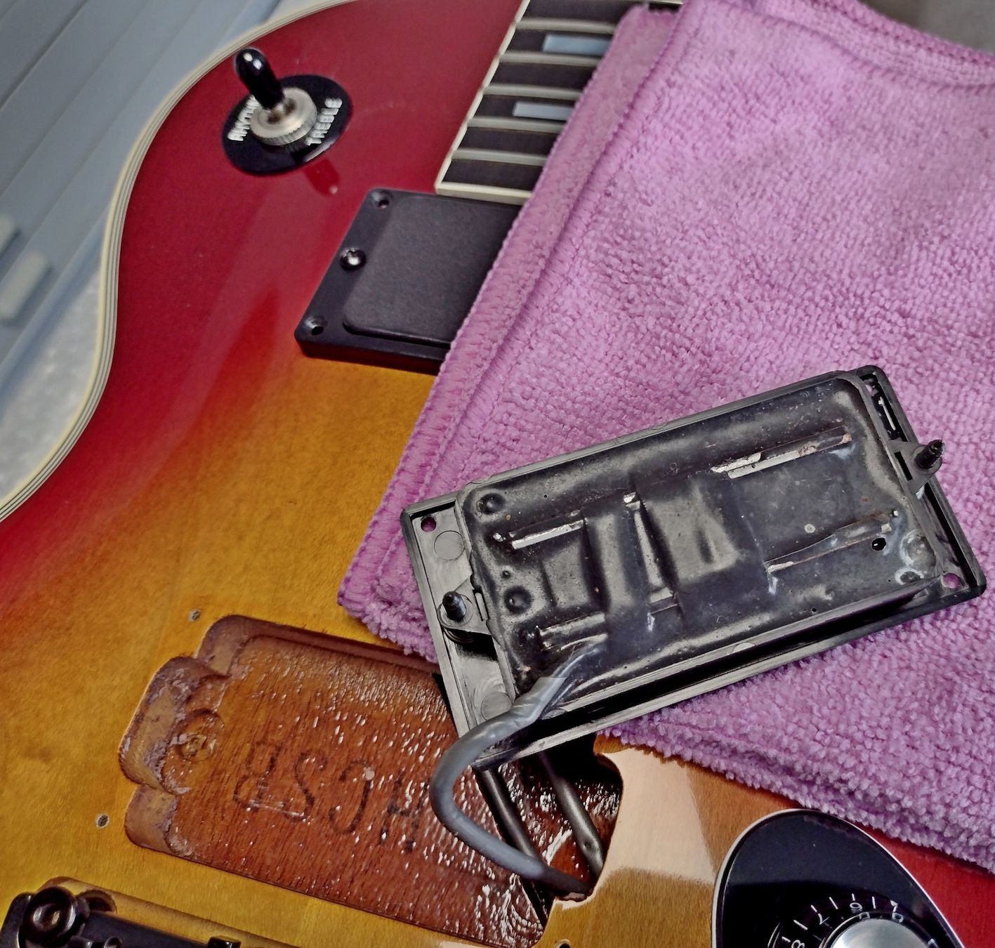 Gibson Musikinstrumente: Gibson Les Paul Custom Lite 1989 – Gebraucht aus Basel von x-hobby 9