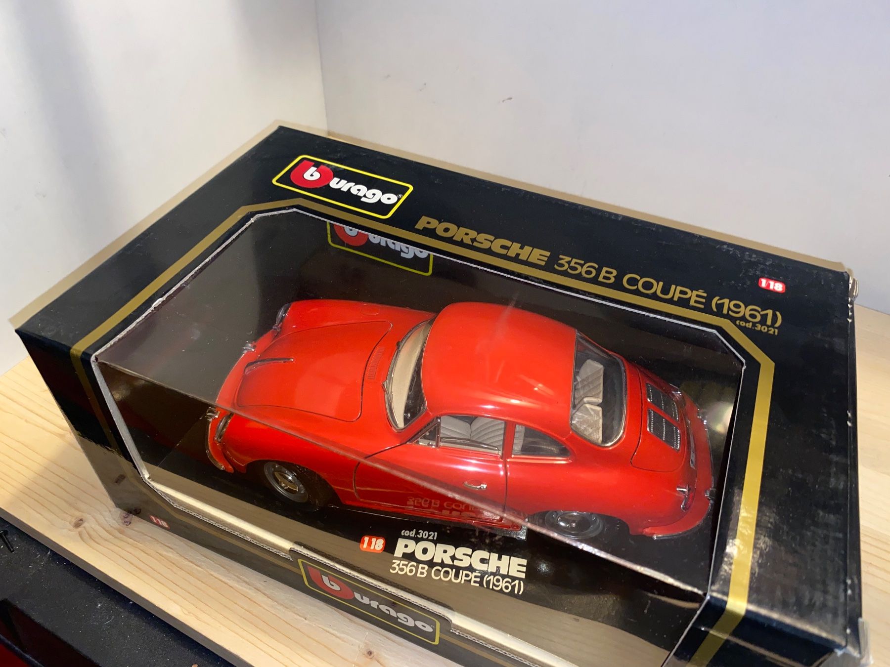 Porsche Modellini d'auto: Porsche 356 B Coupe 1/18 – Nuovo (secondo la descrizione) da Wohlen AG venduto da PrivatSammlung 2