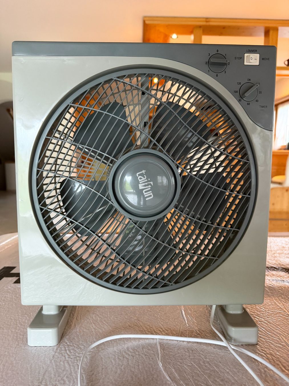 Ventilatori: Taifun Boxfan KYT-1203 Ventilator – Usato da Jenaz venduto da Sandrobordoli 1