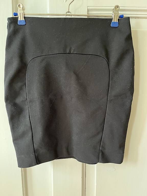Gonne: Schwarzer Jupe Pull&Bear Gr. S – Usato da Bern venduto da tan_2rrh 1