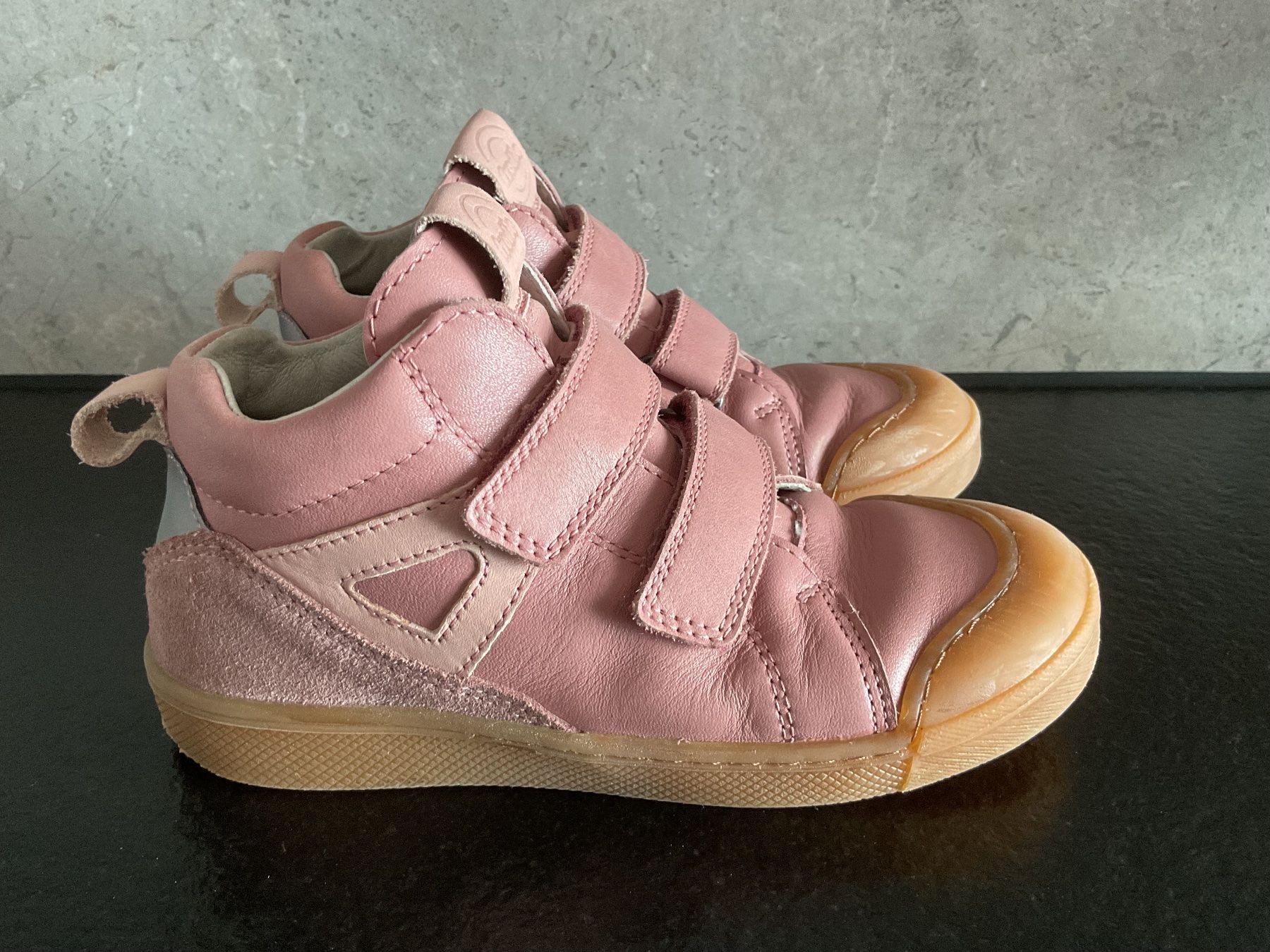 Froddo Chaussures filles: Chaussures FRODDO – Neuf (Voir description) à Neuchâtel par sta_7qfy 1