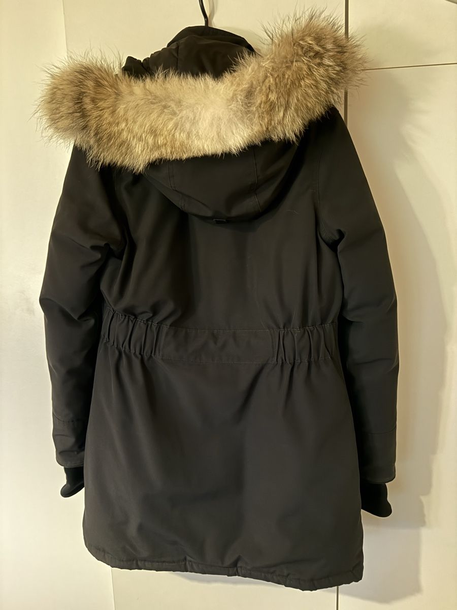 Canada Goose Giacche: Doudoune Canada Goose – Usato da Choëx venduto da leo_2sd5 2
