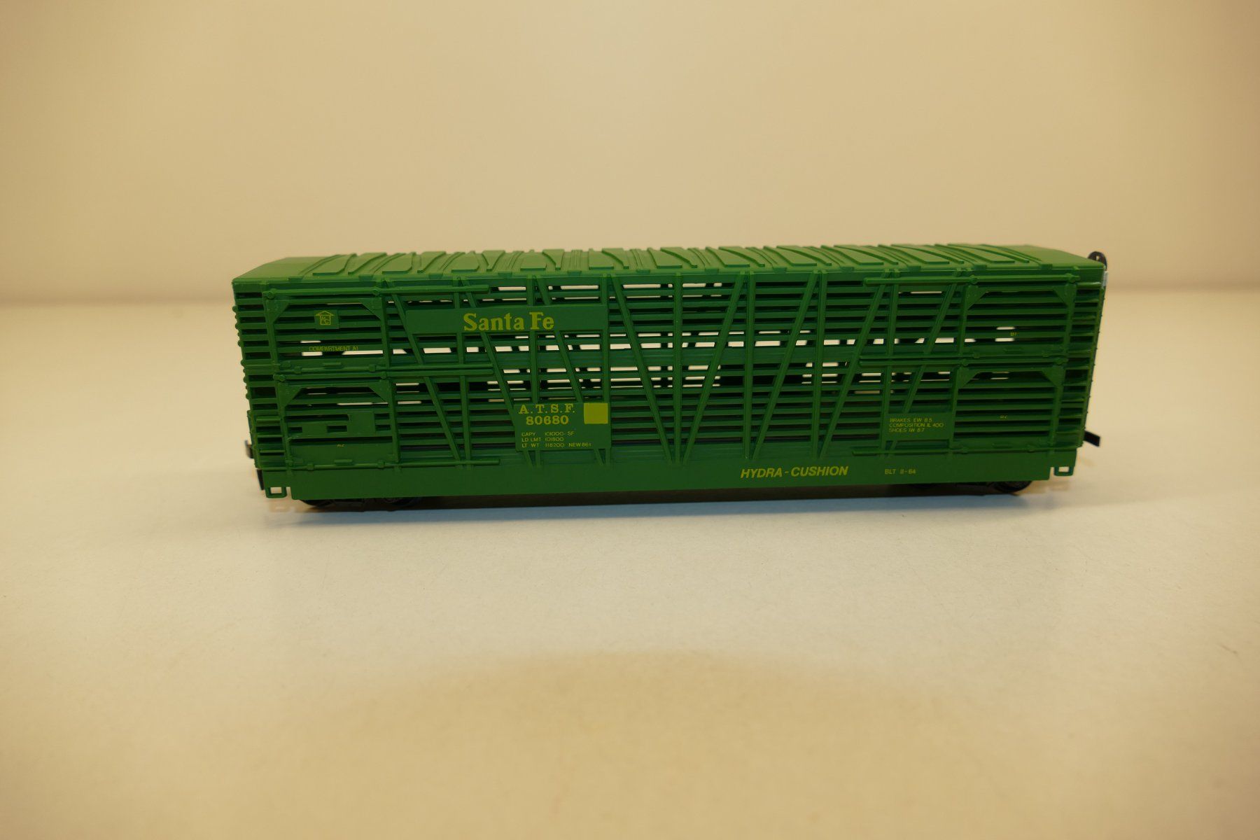 IHC Modellini di ferrovie: IHC H0: US Car Santa Fe – Nuovo e nell'imballaggio originale da Niederhasli venduto da rail-duerst 3