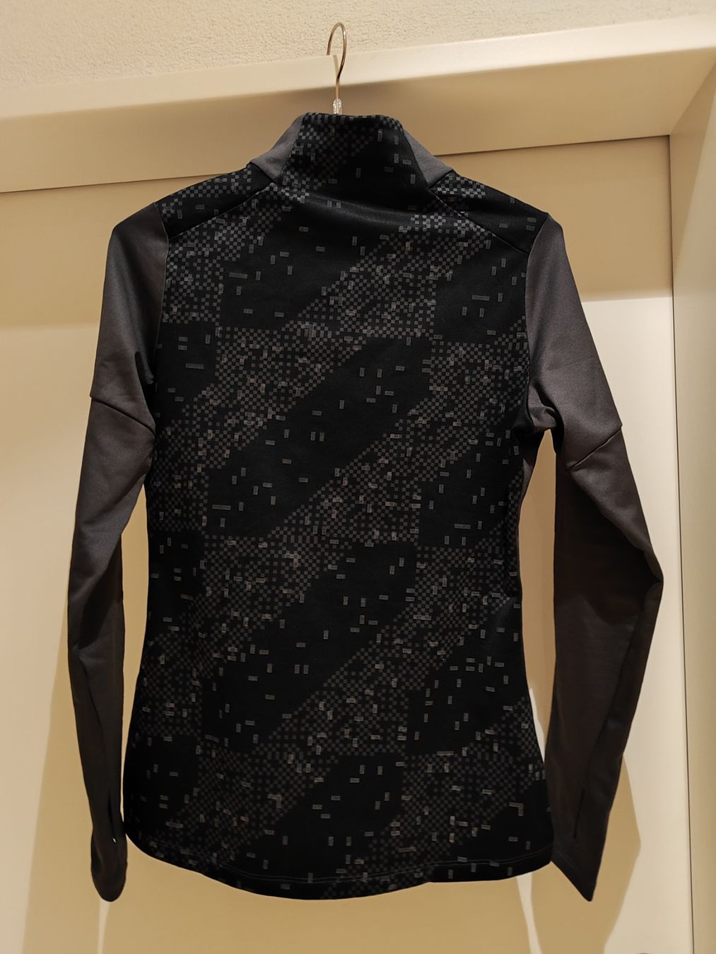 Asics Maglioni & Felpe: Neuwert. Midlayer, Laufshirt Asics Gr. S – Nuovo (secondo la descrizione) da Seon venduto da Mandes1 1