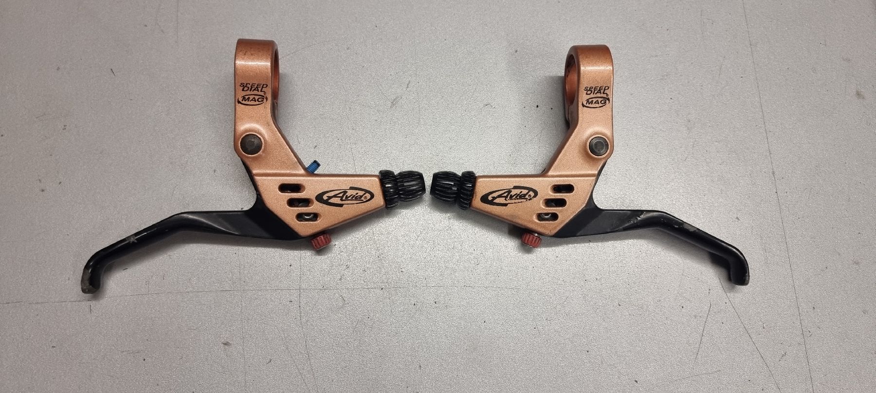Avid Pezzi di ricambio: Avid Speed Dial Mag Bremshebel  – Usato da Seon venduto da Stibinio