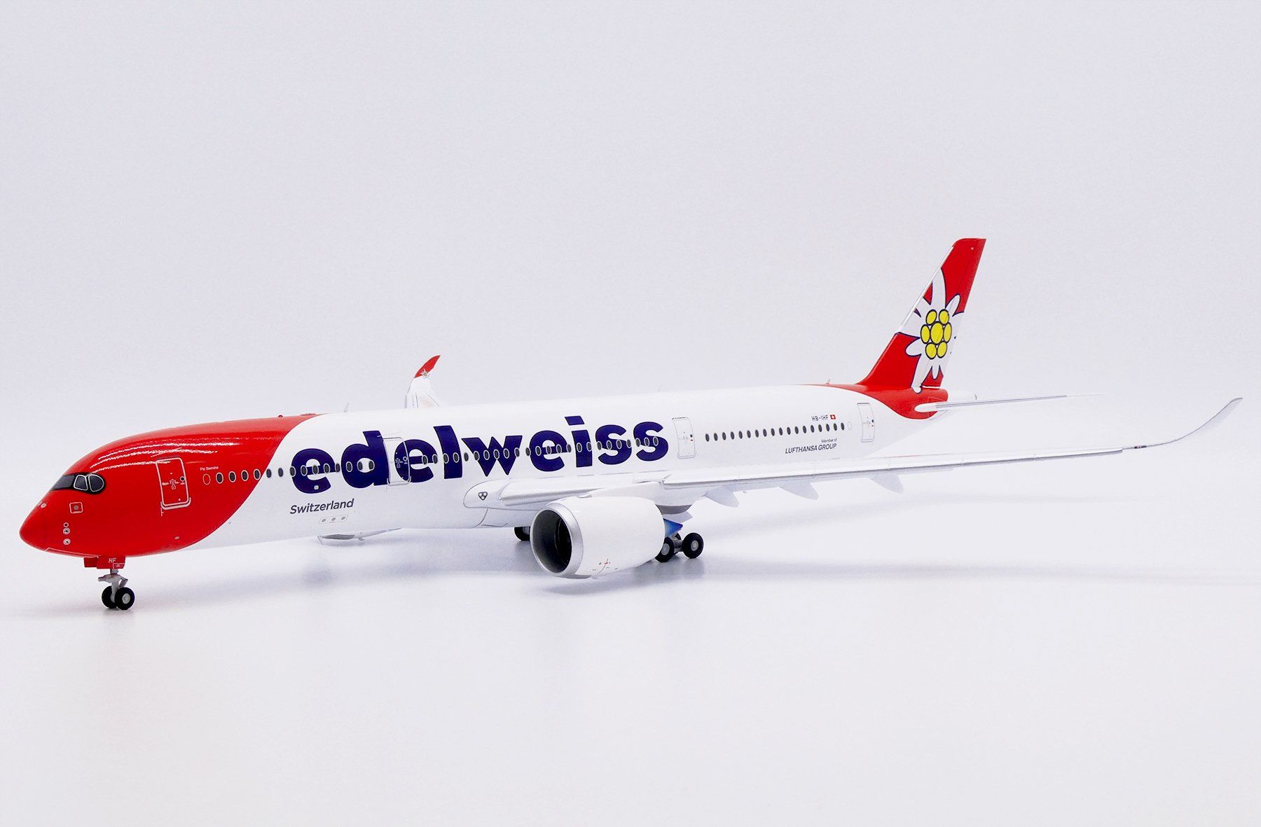 Edelweiss Kit di modellismo & Modellini statici: A350-900 EDELWEISS – Nuovo e nell'imballaggio originale da Morges venduto da iljamuromez 2