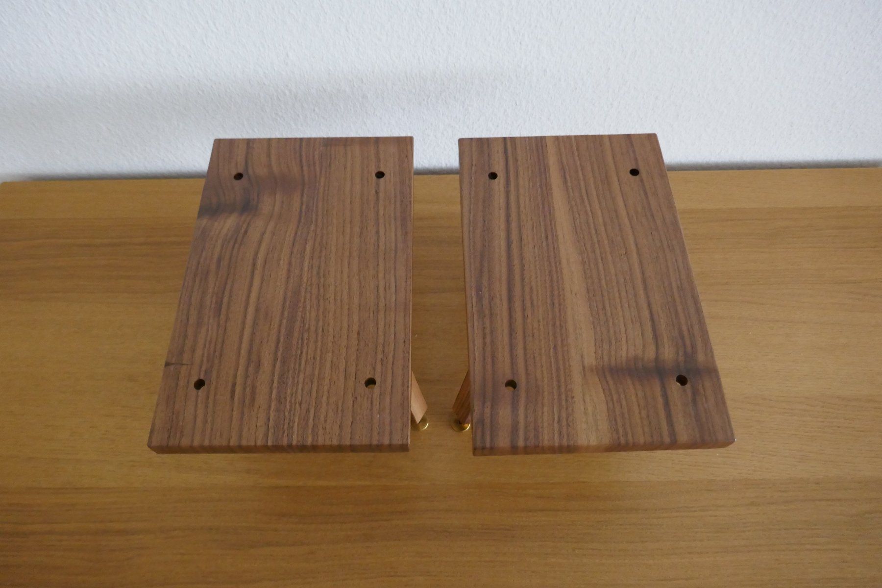 Wandhalterungen: AudioChic Drunken Snipe - support enceintes ''KEF R3 Meta'' – Neu (gemäss Beschreibung) aus Lutry von Aghoithae 1