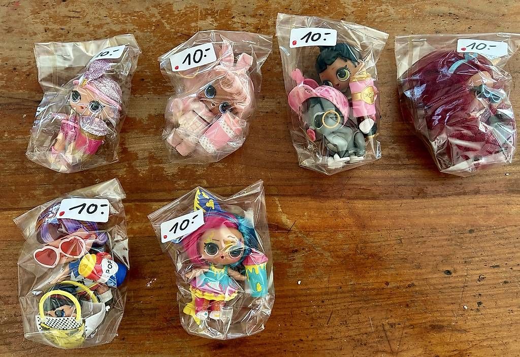 Spielzeuge: Poupées LOL – Gebraucht aus Estavayer-le-Lac von Nanacricri
