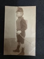 Alte Postkarte: Bub als Soldat verkleidet, um 1910!
