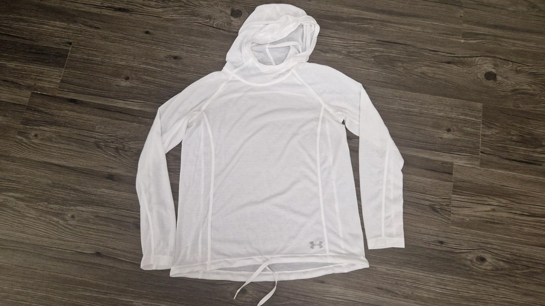 Under Armour Maglioni & Felpe: Under Armour Threadborne Pulli mit Kaputze Damen, S – Usato da Obergösgen venduto da js9_h6hp