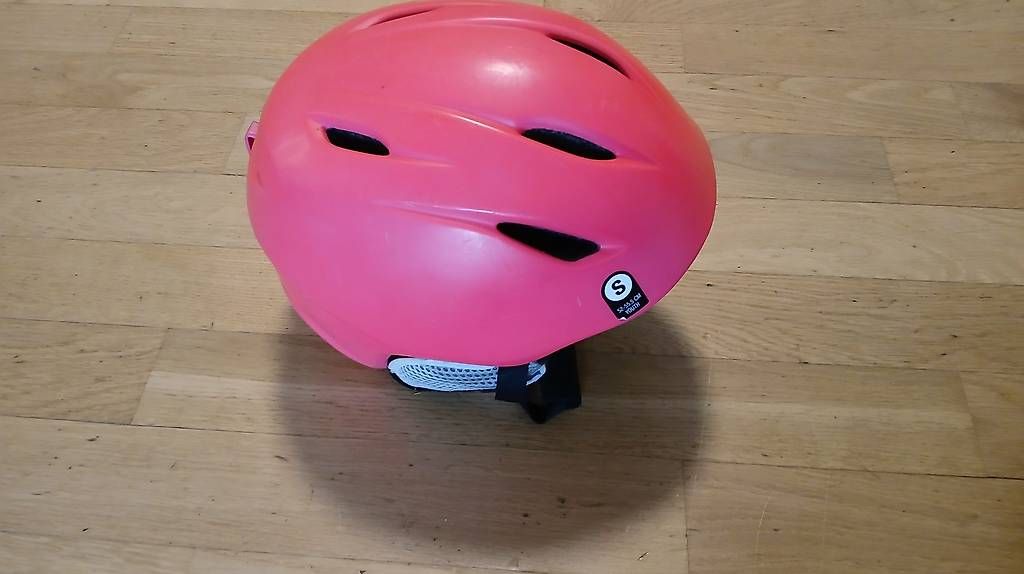 Caschi: Skihelm Giro gr. S – Usato da Bern venduto da dmanci 2