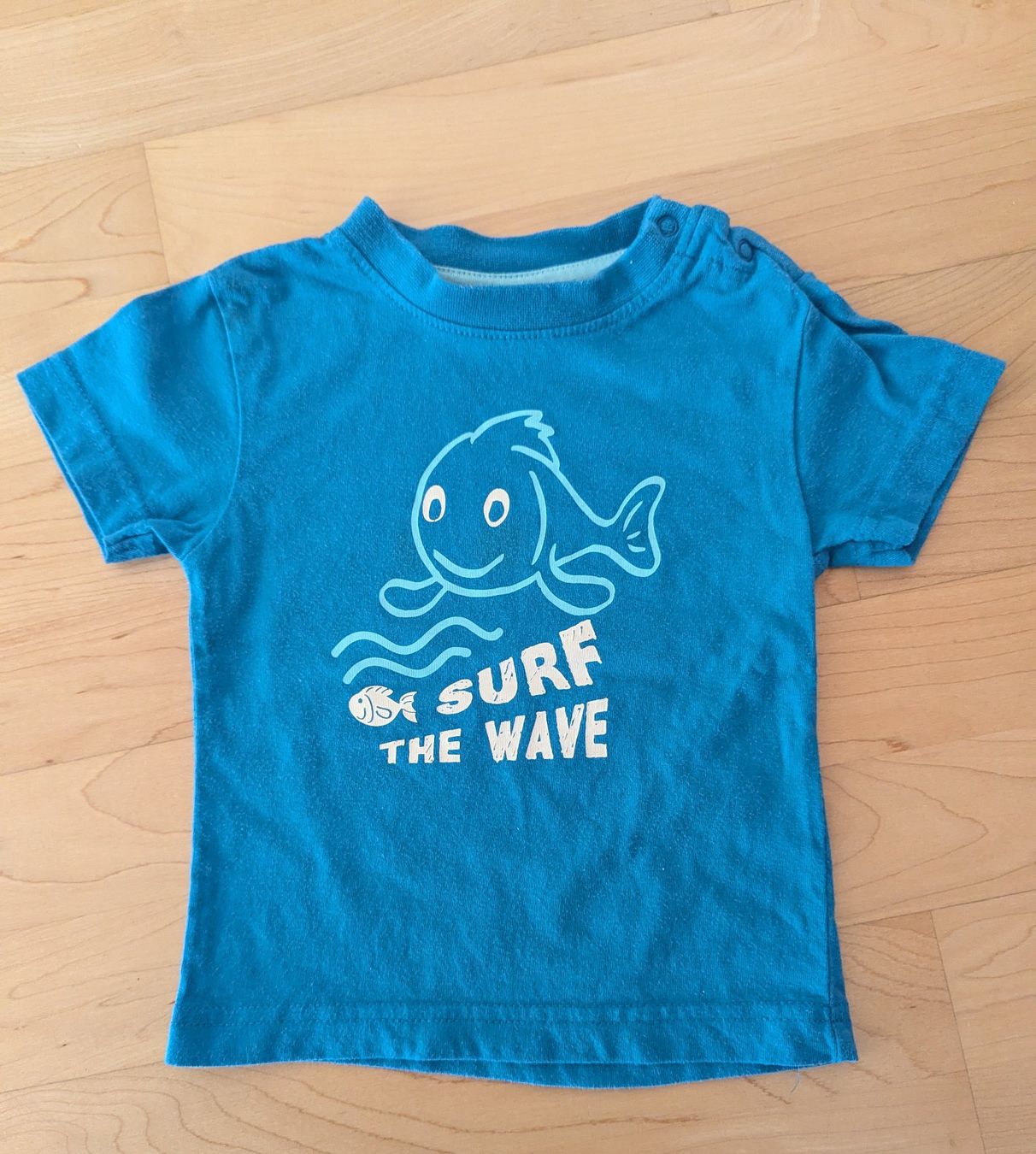 Camicie, T-shirt & Polo: 4 T-Shirts Sommer Kleider Set Gr. 68 – Usato da Uster venduto da petches 1
