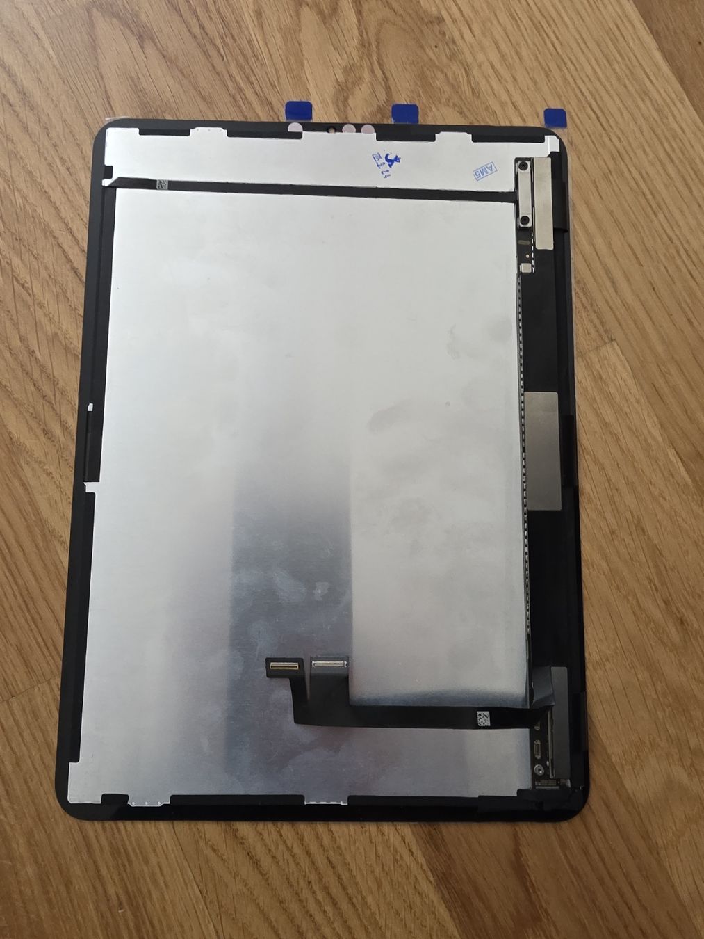 Monitor: ipad 11 pro Display Neu – Nuovo (secondo la descrizione) da Birmenstorf AG venduto da sok_6yp9 1