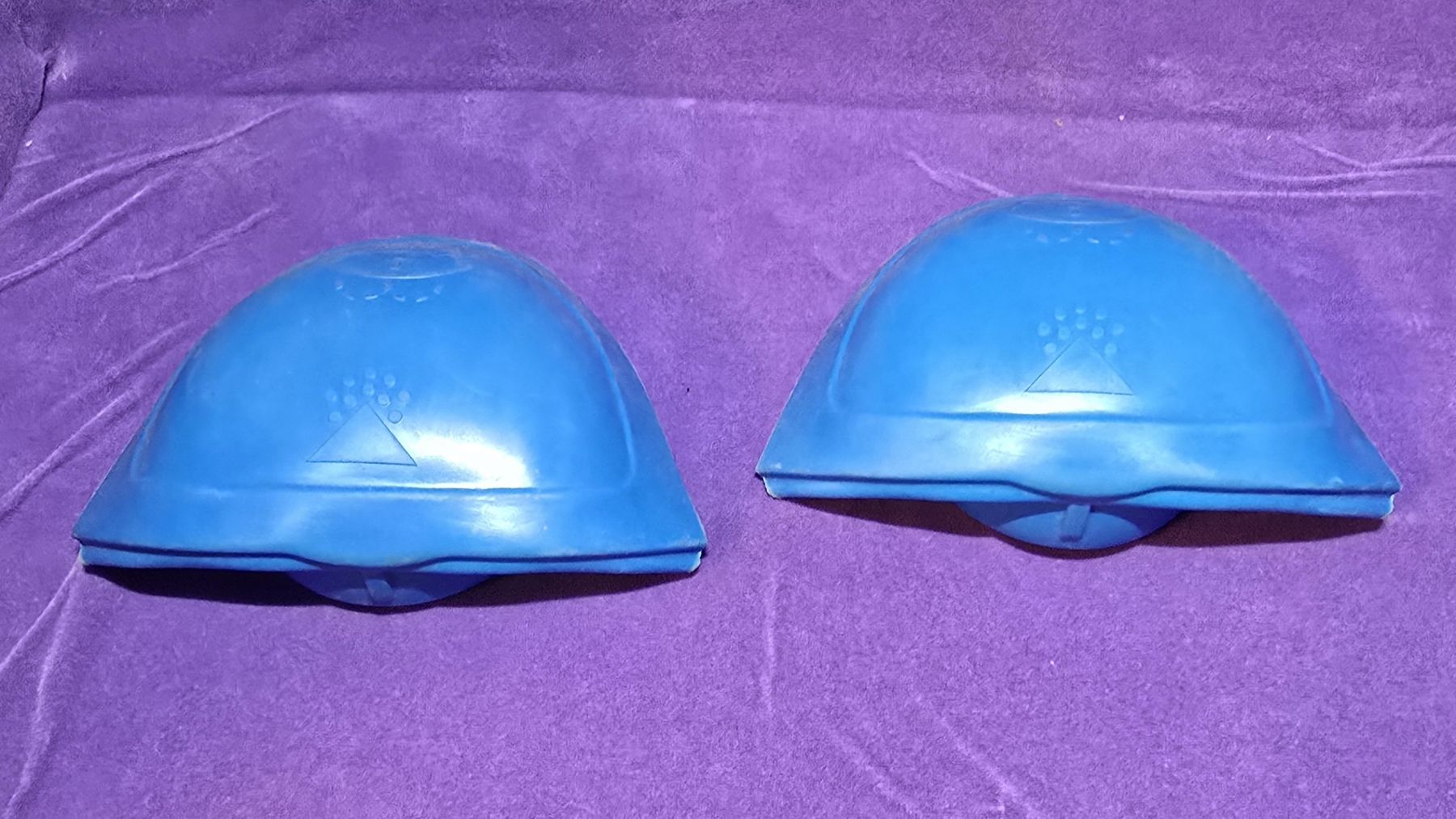 Tutti pezzi di ricambio auto: Scheibenwasser deckel 2stk. Neu – Nuovo e nell'imballaggio originale da Wangs venduto da Restposten.Garage