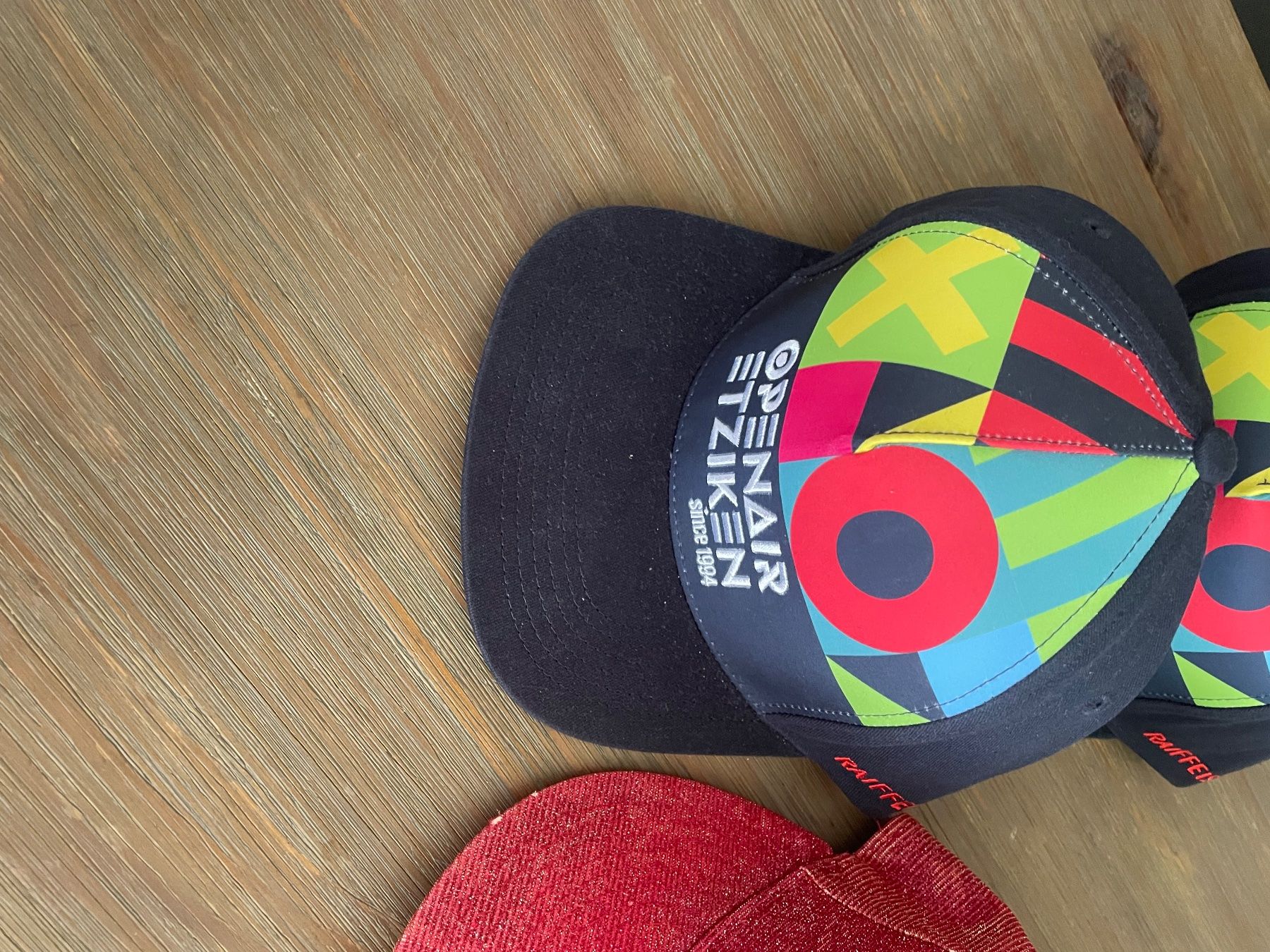 New Era Chapeaux, bonnets & casquettes: Caps – Neuf (Voir description) à Rickenbach SO par ori_t725 9
