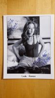 Leah Remini, Original Autogramm auf Grossfoto in s/w