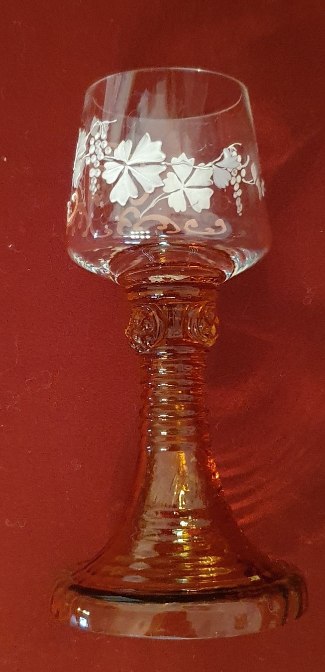 Caraffe: Antike Weinkaraffe mit 2 Gläsern – Usato da Kreuzlingen venduto da Rschweiz1 1