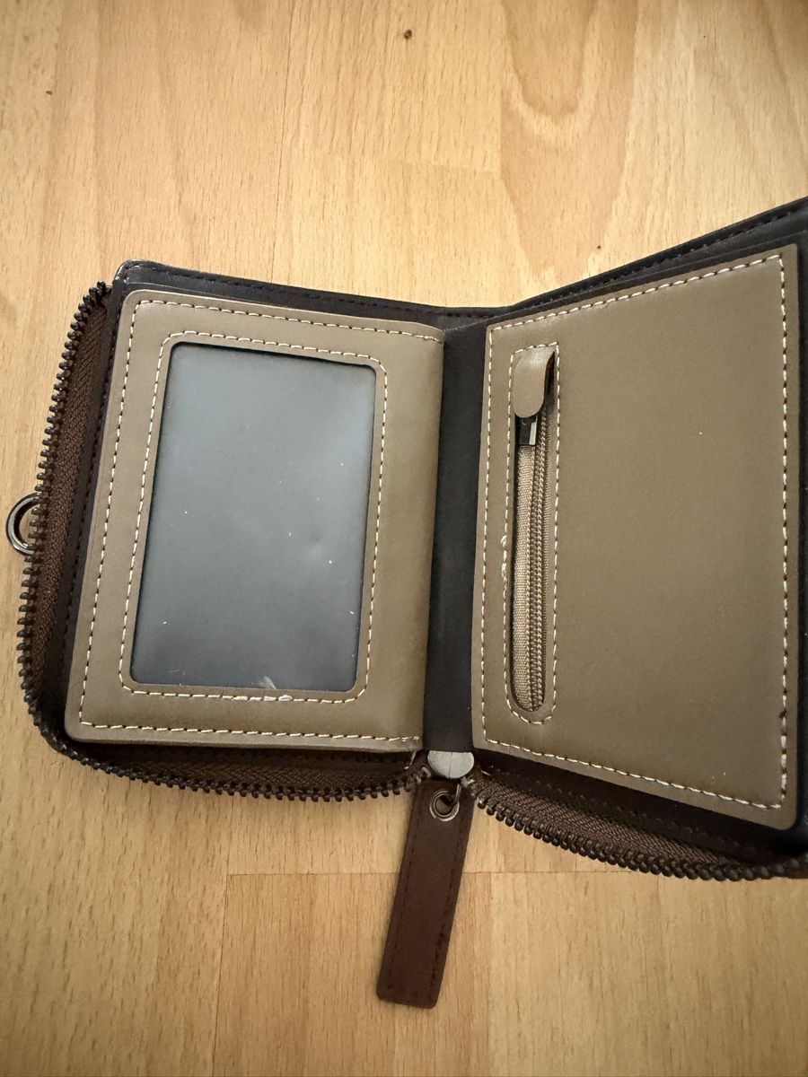 Portafogli: Volkit card holder brown leather zip pocket – Nuovo (secondo la descrizione) da Zürich venduto da Wick.j 2