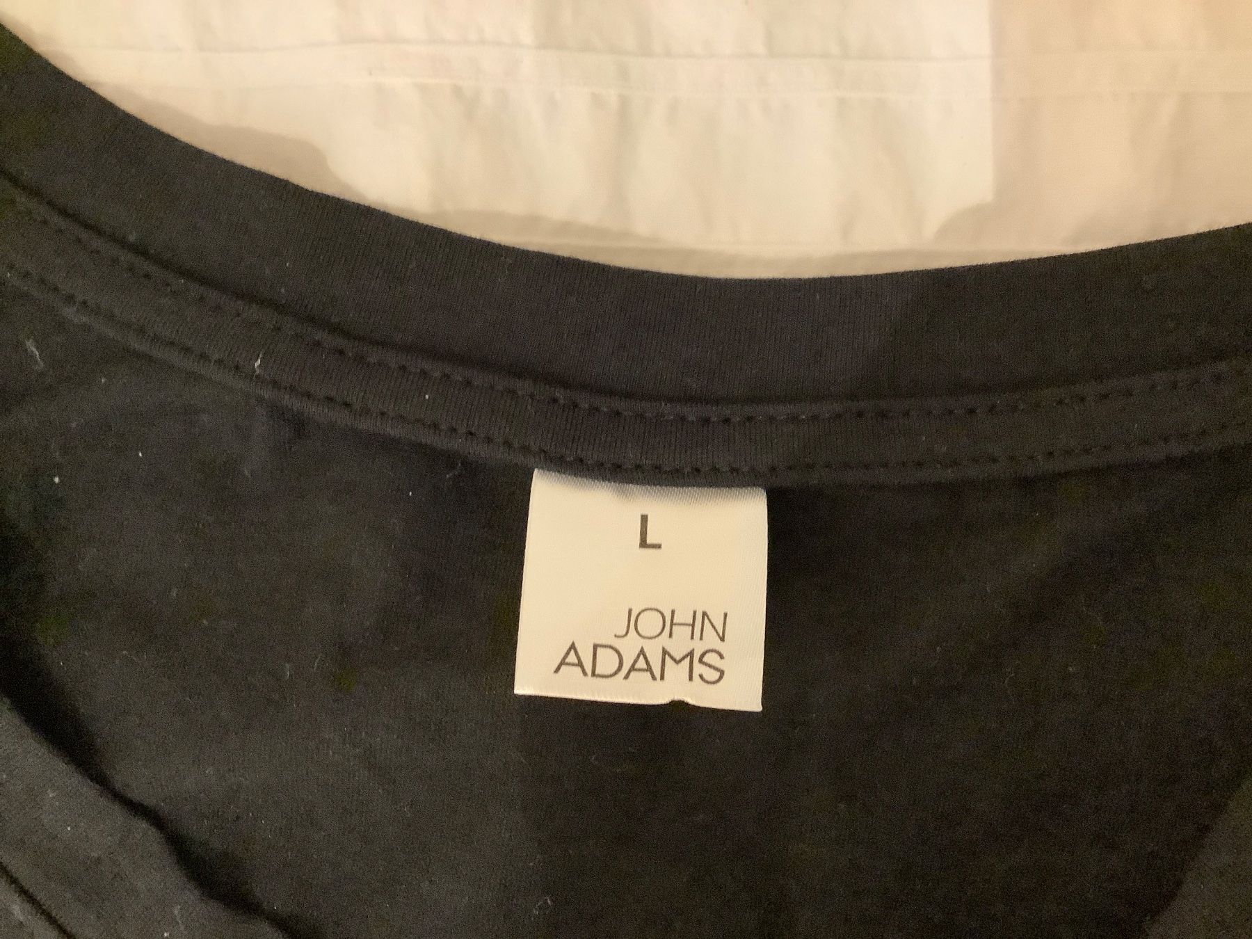 Lotti di vestiti: Capri-Hose und T.Shirt – Usato da Triesen venduto da boston7 2